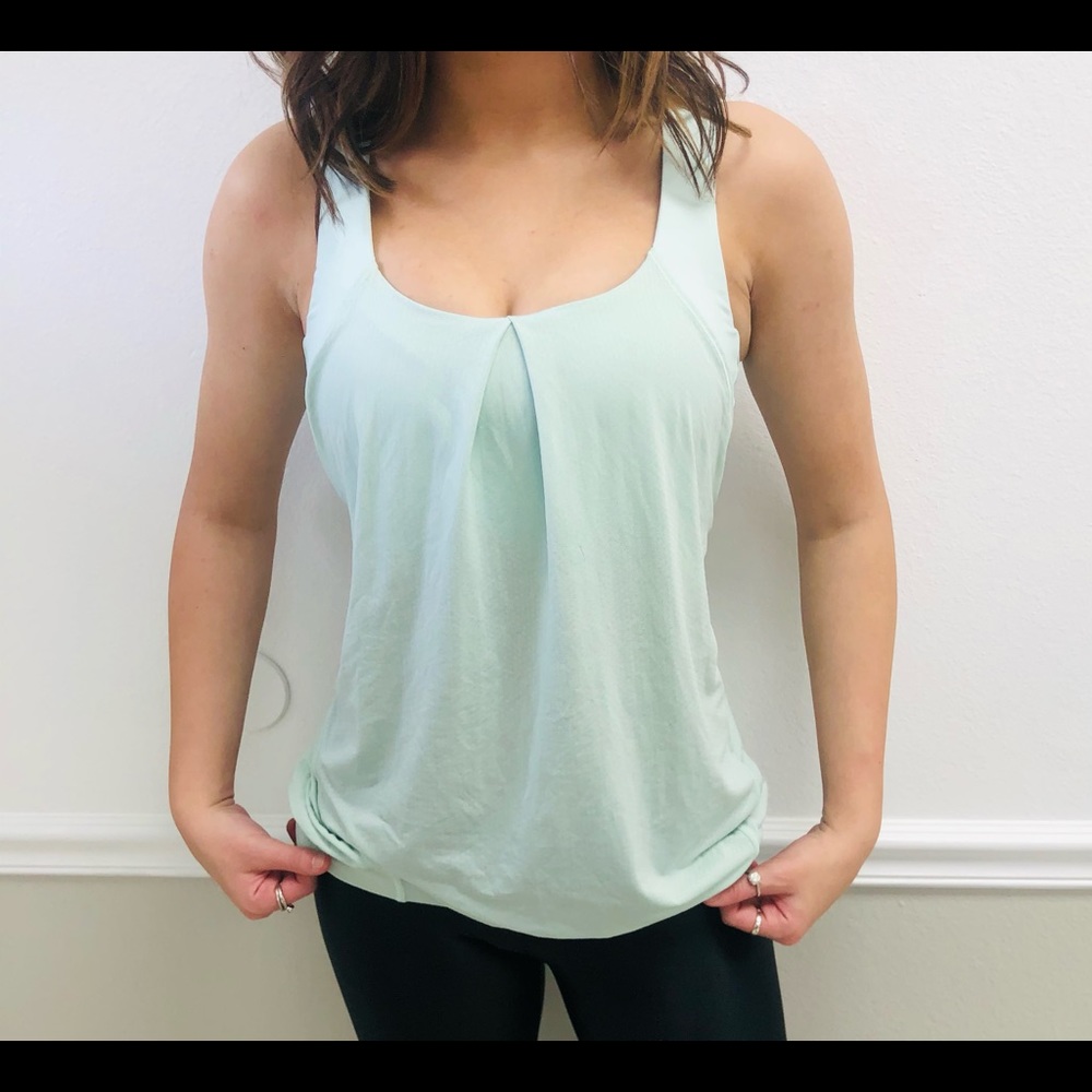 💙Lululemon Two In One Tank Top💙